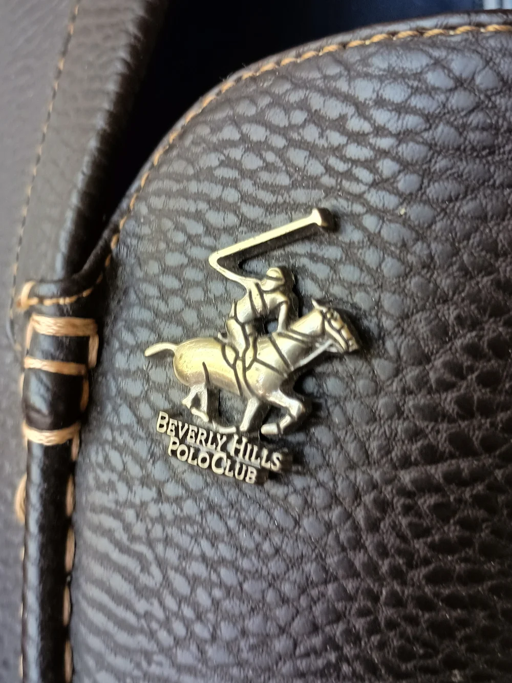Beverly Hills Polo Club classic brown